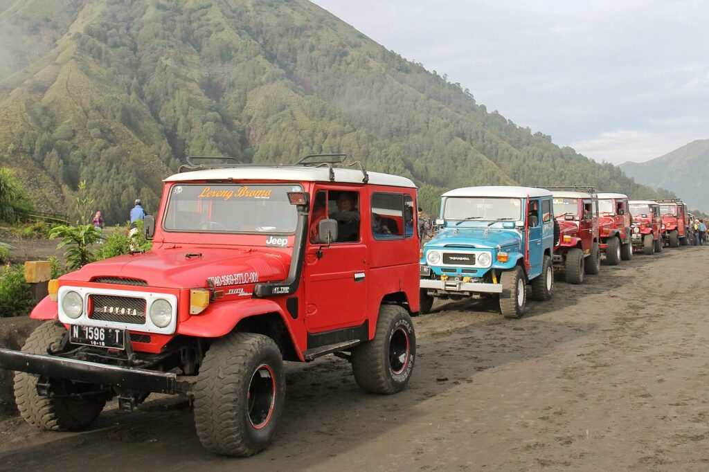 Menyusuri lokasi offroad Bromo