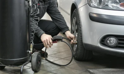 Cek kondisi mobil sebelum road trip