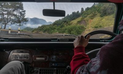 jenis mobil road trip