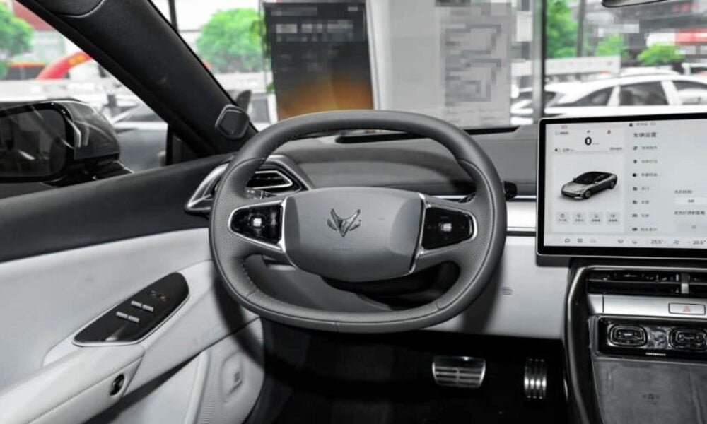 Arcfox Alpha S5 interior mobil