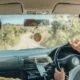 Obrolan di mobil
