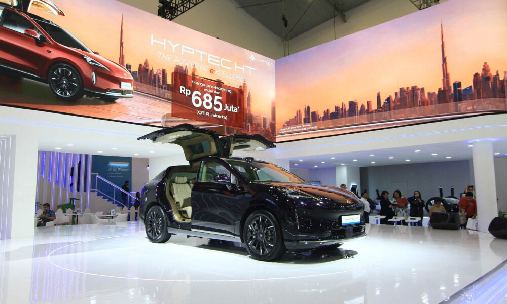 Aion Hyptec HT Gull Wing Doors GIIAS 2024