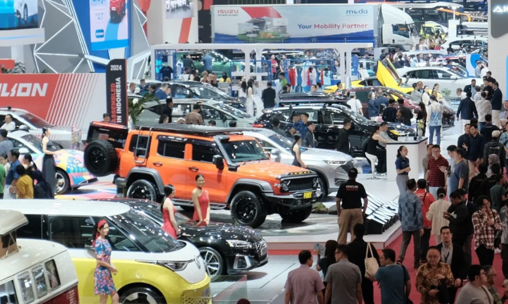 Daftar harga mobil baru giias 2024