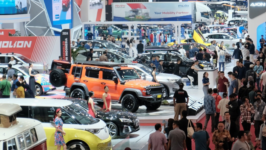 Daftar harga mobil baru giias 2024