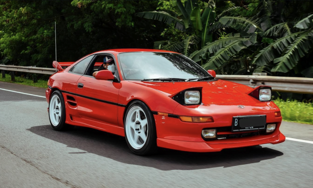Andre Taulany Toyota MR 2 koleksi mobil klasik