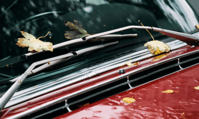 Wiper Mobil diangkat atau gak ya?