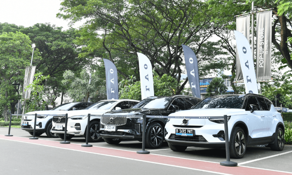 Pop Up Store Volvo Alam Sutera