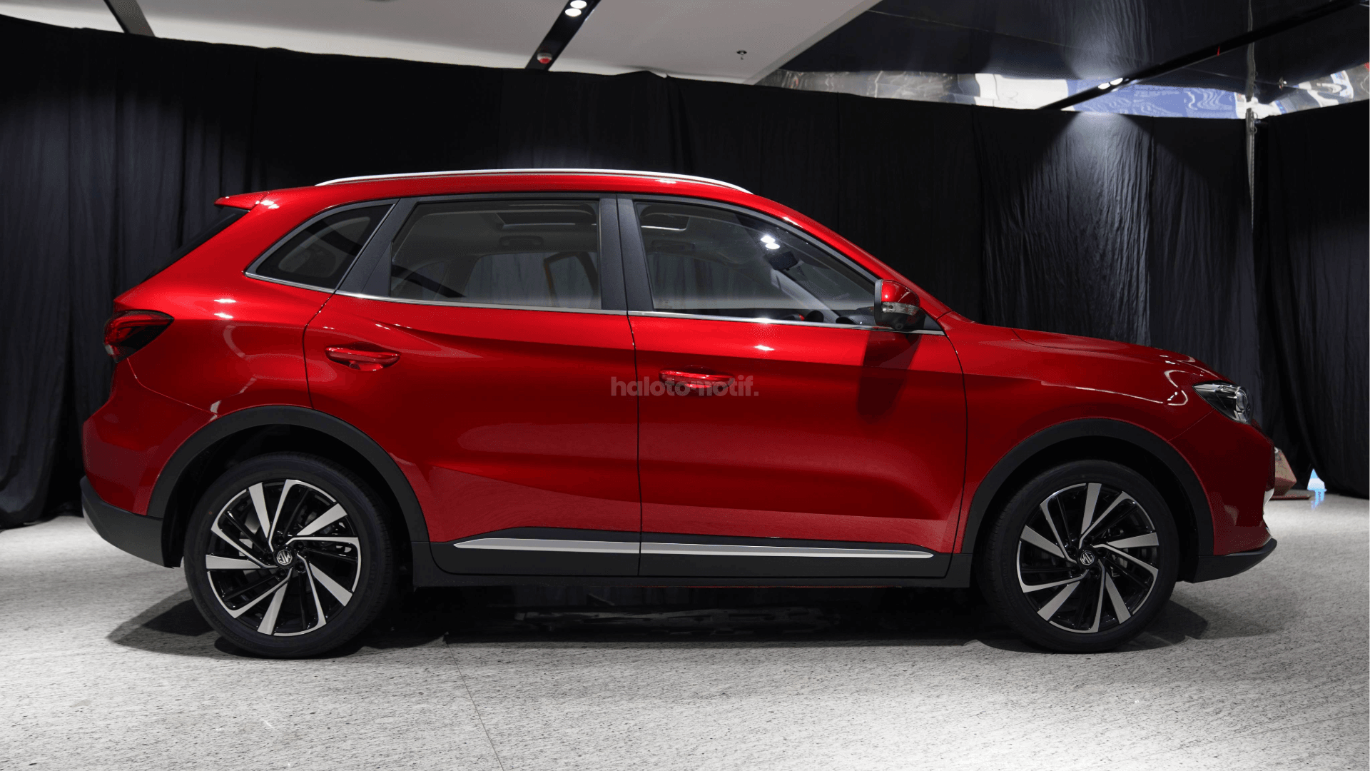 Lihat MG ZS Hybrid+ di GIIAS 2026